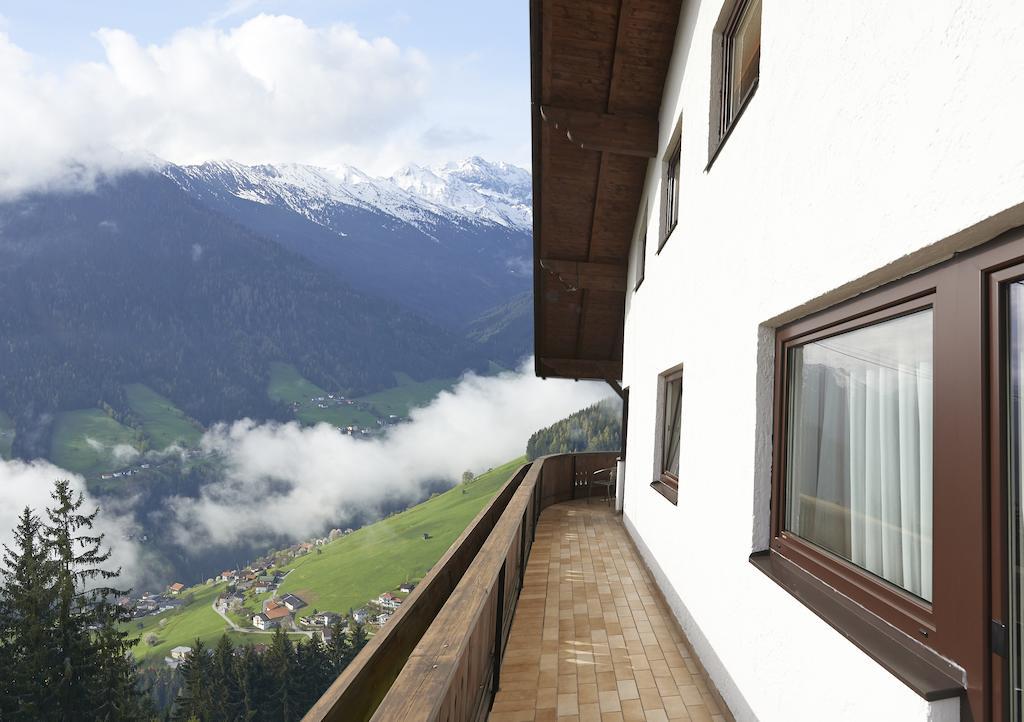 Koflers Ferienwohnungen Oberperfuss Chambre photo
